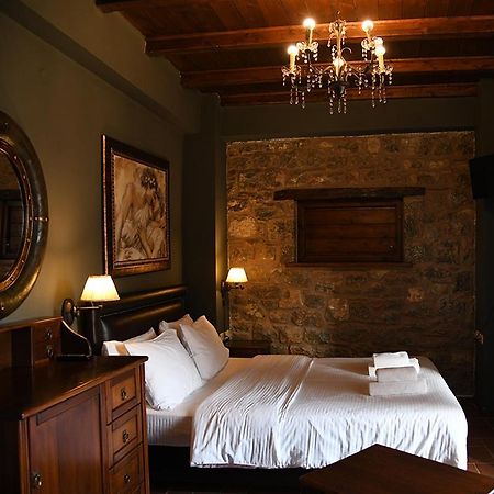 Guesthouse Katafygio Arachova Eksteriør billede