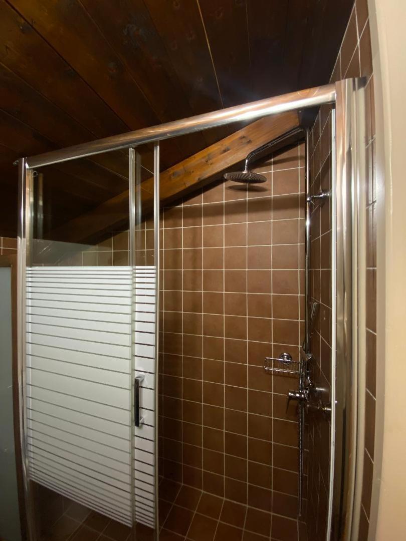 Guesthouse Katafygio Arachova Eksteriør billede
