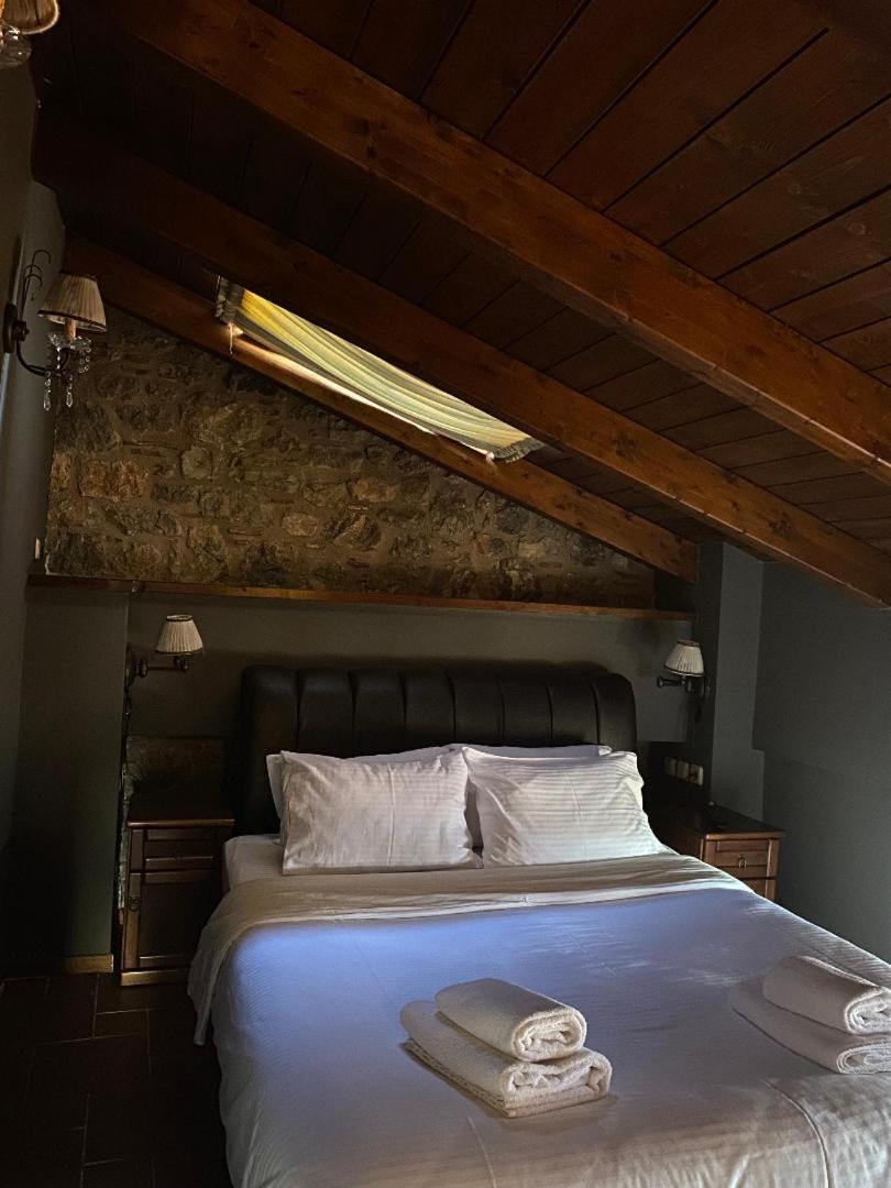 Guesthouse Katafygio Arachova Eksteriør billede