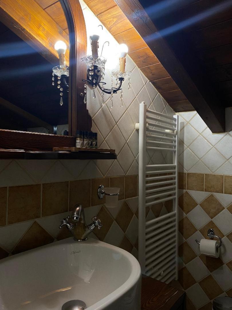 Guesthouse Katafygio Arachova Eksteriør billede