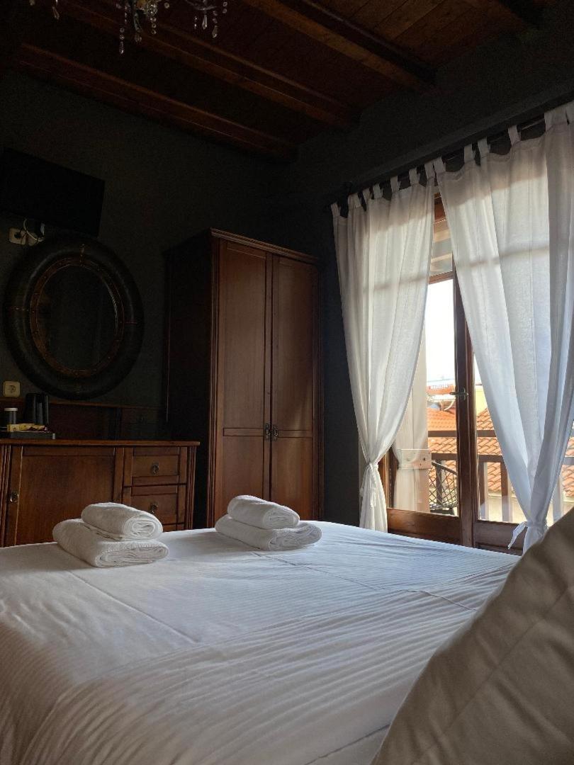 Guesthouse Katafygio Arachova Eksteriør billede