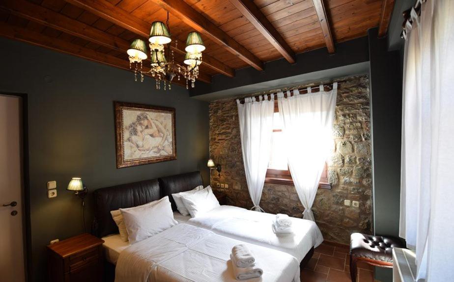 Guesthouse Katafygio Arachova Eksteriør billede