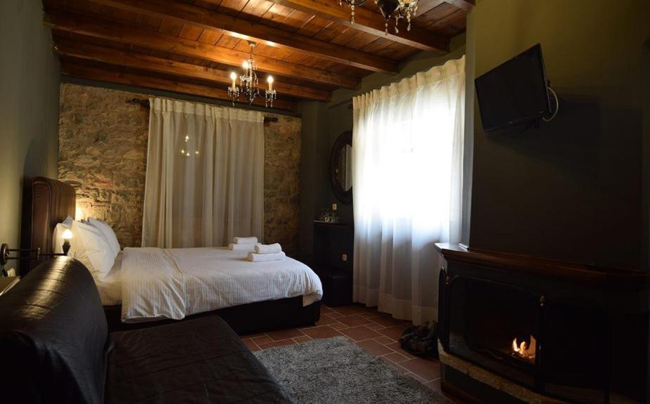 Guesthouse Katafygio Arachova Eksteriør billede