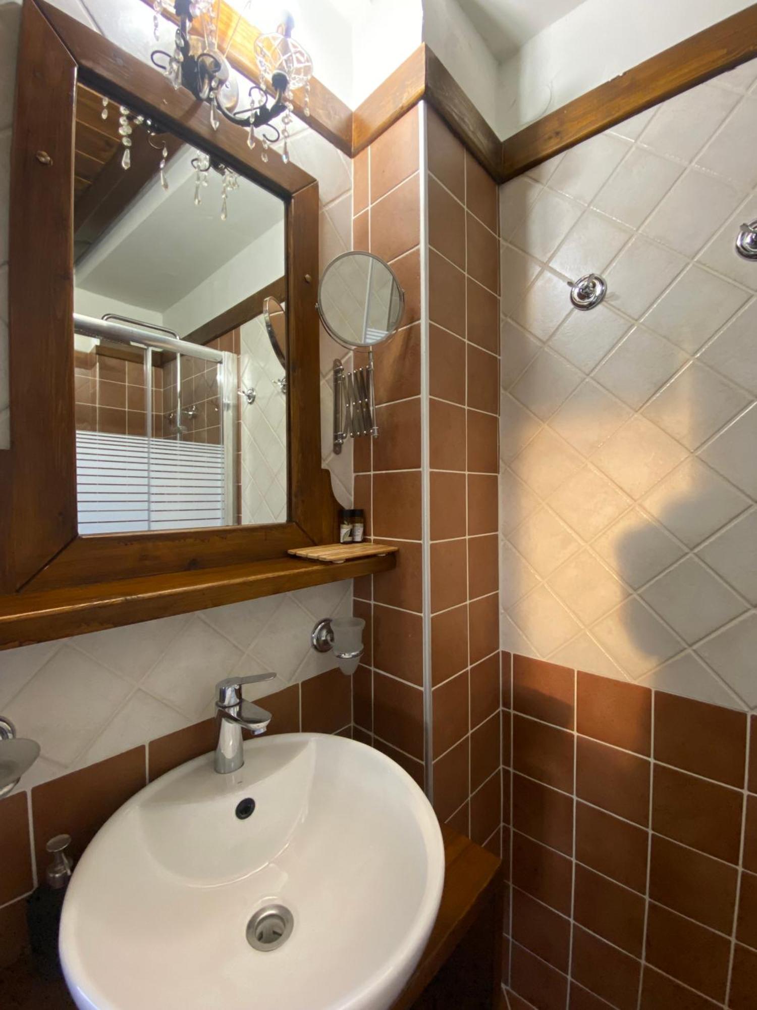 Guesthouse Katafygio Arachova Eksteriør billede