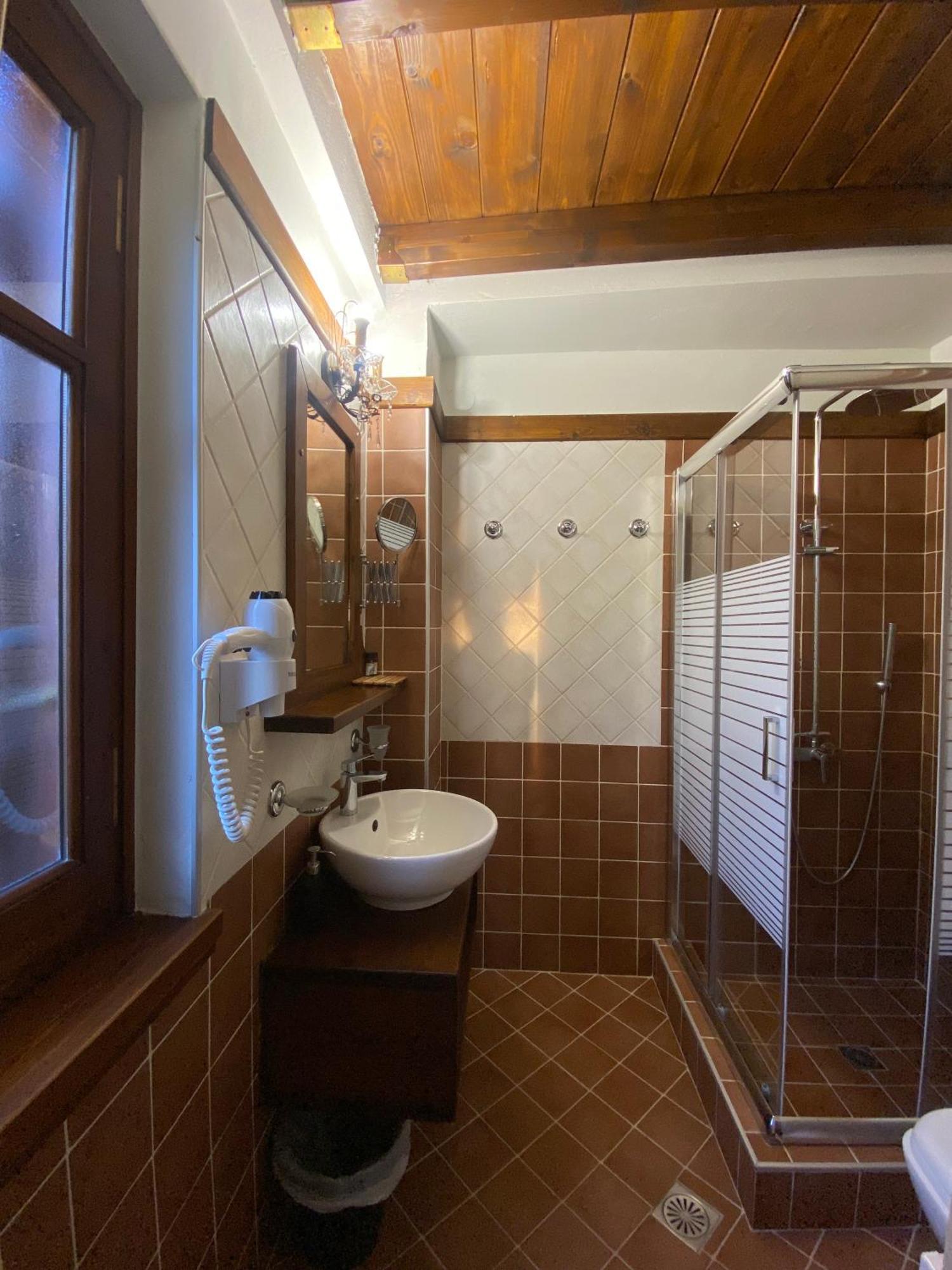 Guesthouse Katafygio Arachova Eksteriør billede